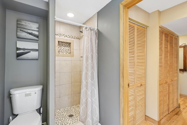 21W640 Maple Avenue, Medinah, IL 60157