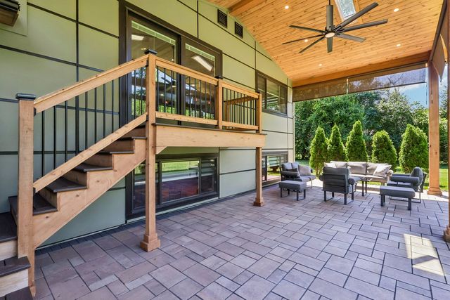 21W640 Maple Avenue, Medinah, IL 60157