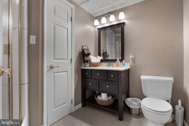 12 WILDERNESS DR, Medford, NJ 08055