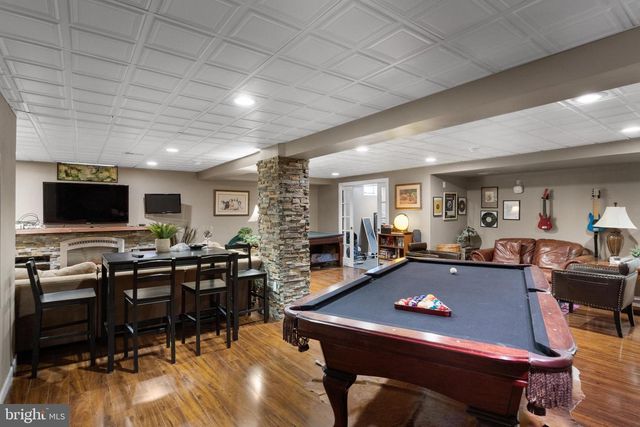 12 WILDERNESS DR, Medford, NJ 08055