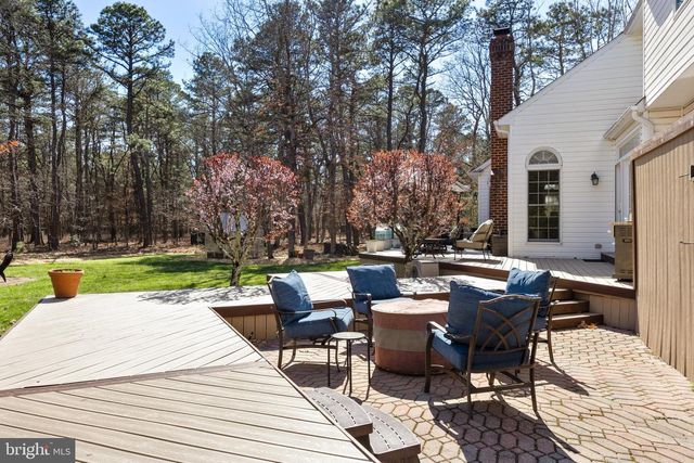 12 WILDERNESS DR, Medford, NJ 08055