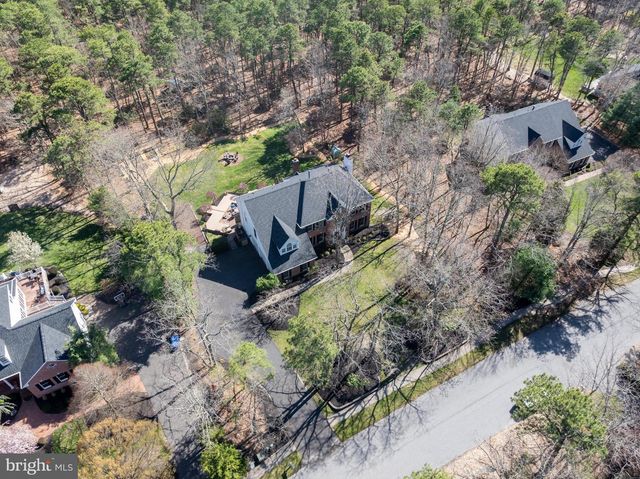 12 WILDERNESS DR, Medford, NJ 08055