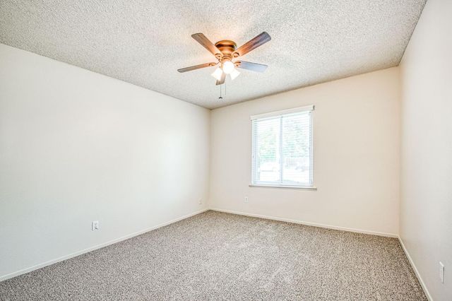 2153 Jenni Avenue, Sanger, CA 93657