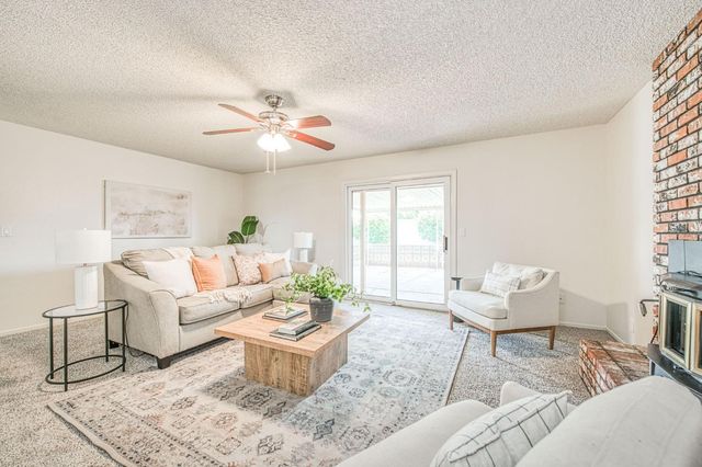 2153 Jenni Avenue, Sanger, CA 93657