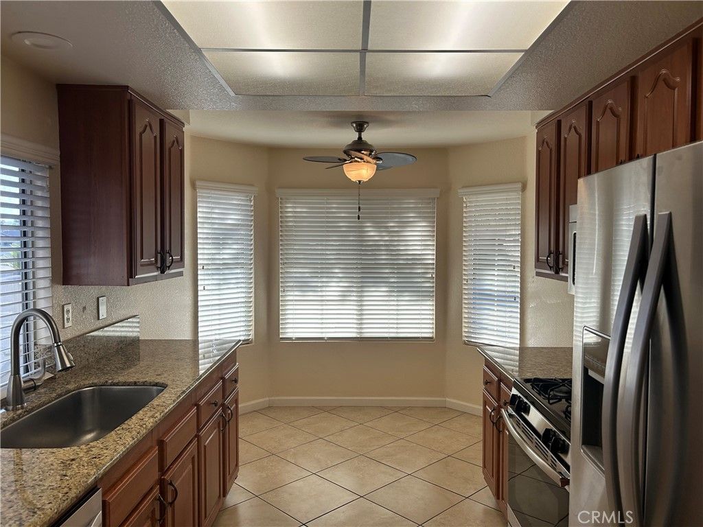 28136 Calle Vallarta, Menifee, CA 92585 — photo 4