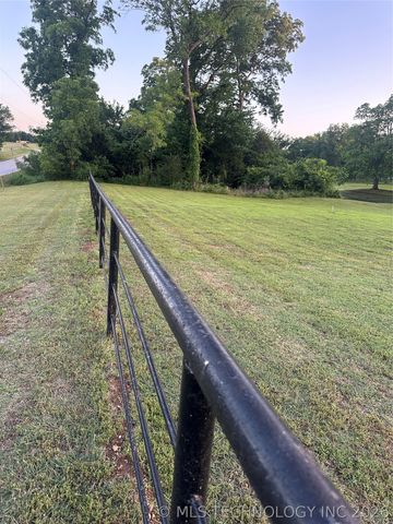 17957 Bridgeview Road, Madill, OK 73446