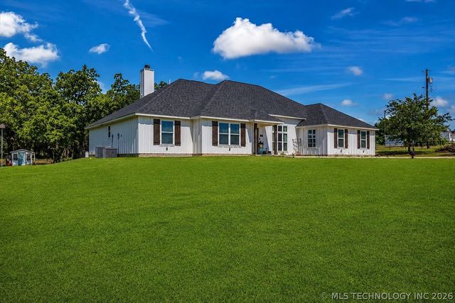 17957 Bridgeview Road, Madill, OK 73446