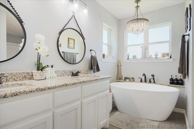 17957 Bridgeview Road, Madill, OK 73446