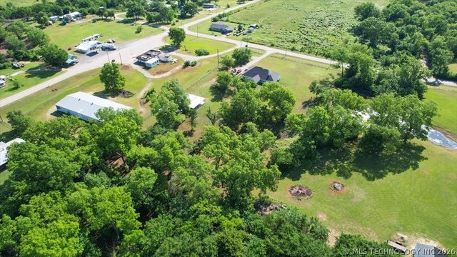 17957 Bridgeview Road, Madill, OK 73446