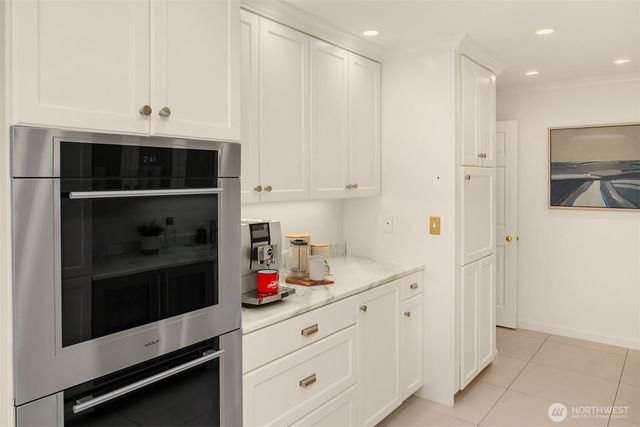 453 McGilvra Boulevard E, Seattle, WA 98112