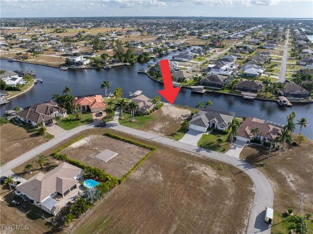 3806 NW 10th ST, Cape Coral, FL 33993