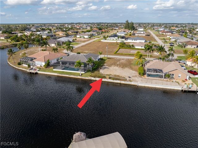 3806 NW 10th ST, Cape Coral, FL 33993