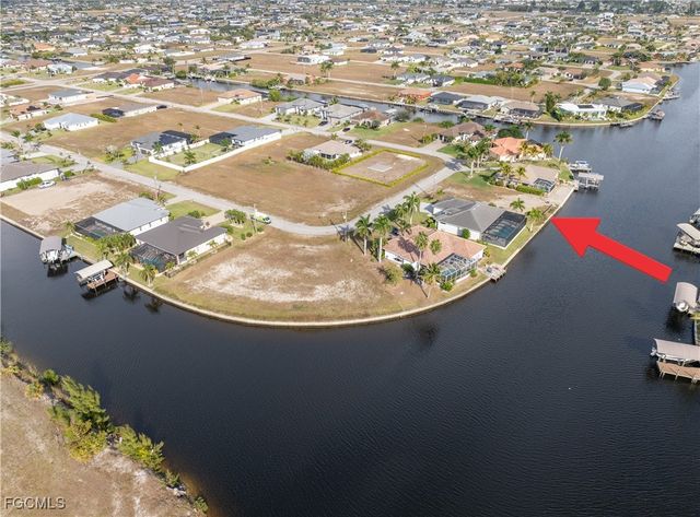 3806 NW 10th ST, Cape Coral, FL 33993