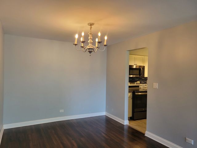 1505 E Central Road 312B, Arlington Heights, IL 60005