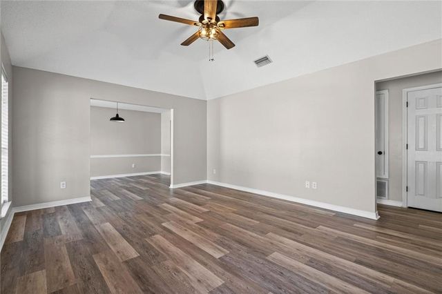 6952 Richard Lane, Eight Mile, AL 36613