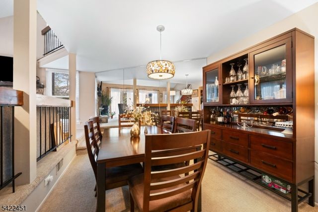 124 Bluebird Dr 4C, Hillsborough Twp., NJ 08844