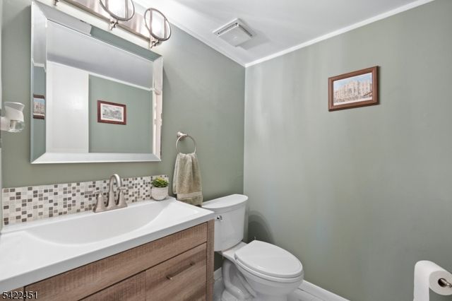 124 Bluebird Dr 4C, Hillsborough Twp., NJ 08844