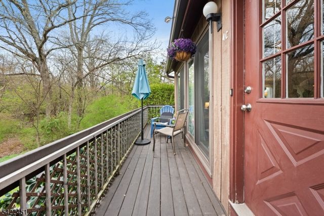 124 Bluebird Dr 4C, Hillsborough Twp., NJ 08844