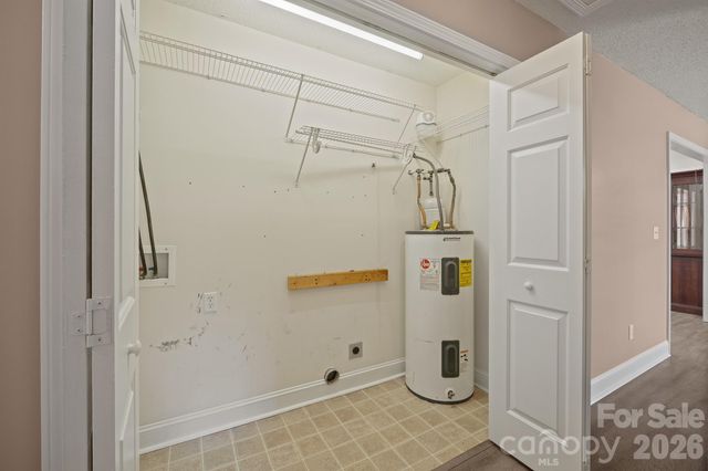 114 Glenwood Valley Drive, Harmony, NC 28634
