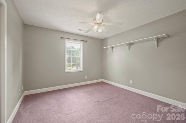 114 Glenwood Valley Drive, Harmony, NC 28634