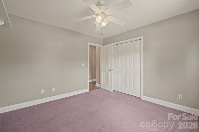 114 Glenwood Valley Drive, Harmony, NC 28634