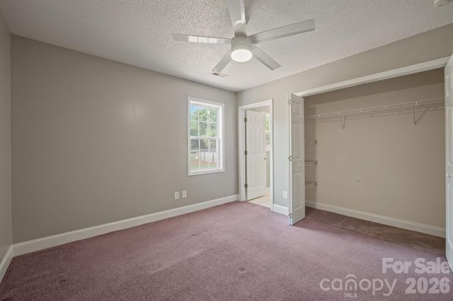 114 Glenwood Valley Drive, Harmony, NC 28634