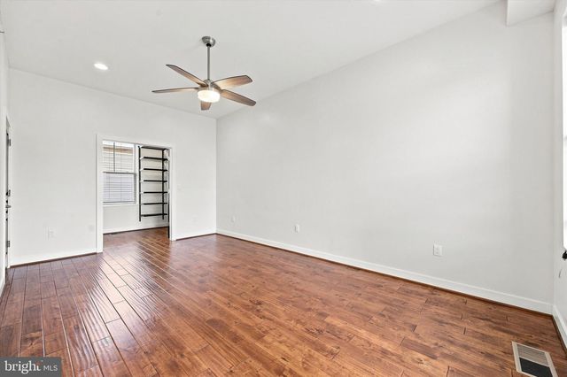 1431 S 5TH ST, Philadelphia, PA 19147