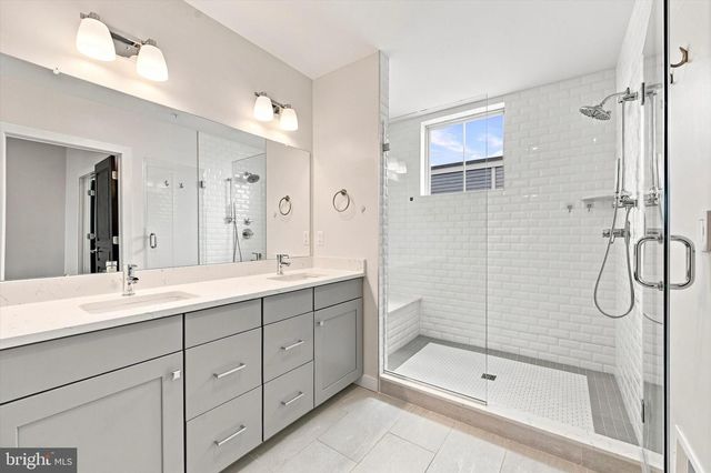 1431 S 5TH ST, Philadelphia, PA 19147