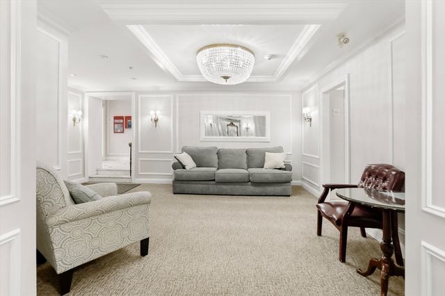 362 Commonwealth Ave 1A, Boston, MA 02115