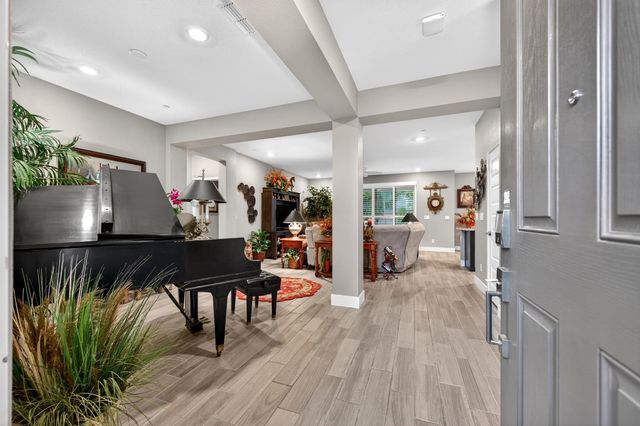 12755 Blueblanc Way, Rancho Cordova, CA 95742