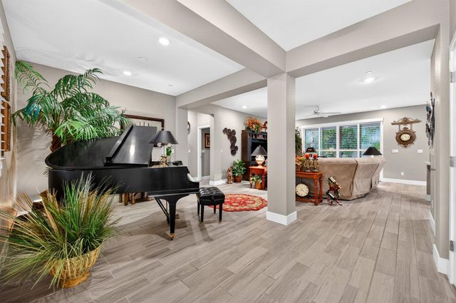 12755 Blueblanc Way, Rancho Cordova, CA 95742