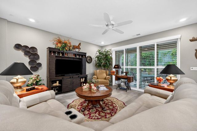 12755 Blueblanc Way, Rancho Cordova, CA 95742