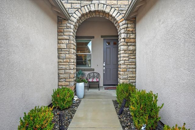 12755 Blueblanc Way, Rancho Cordova, CA 95742