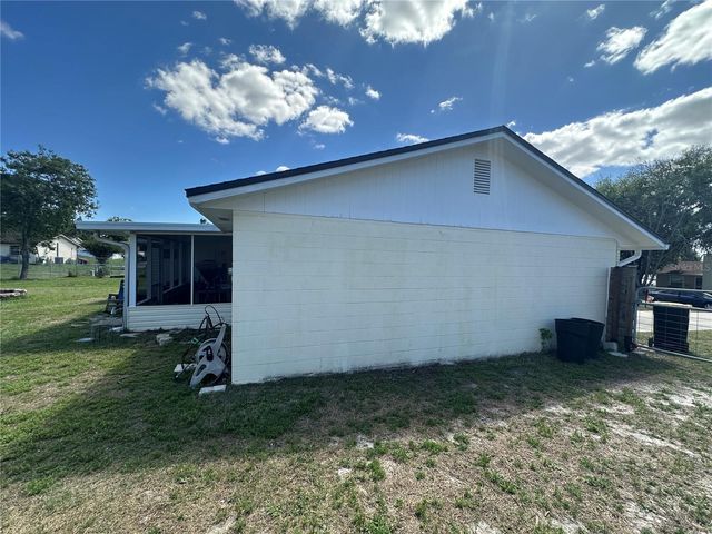 7411 ORANGE CREST CIRCLE, Lakeland, FL 33810
