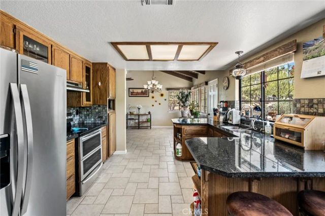 984 Pinon Road, Pinon Hills, CA 92372