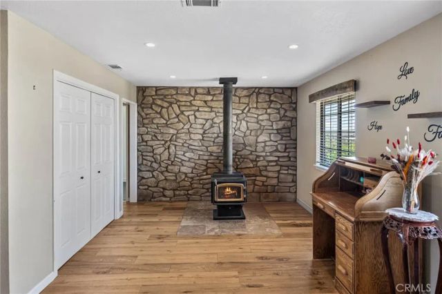 984 Pinon Road, Pinon Hills, CA 92372