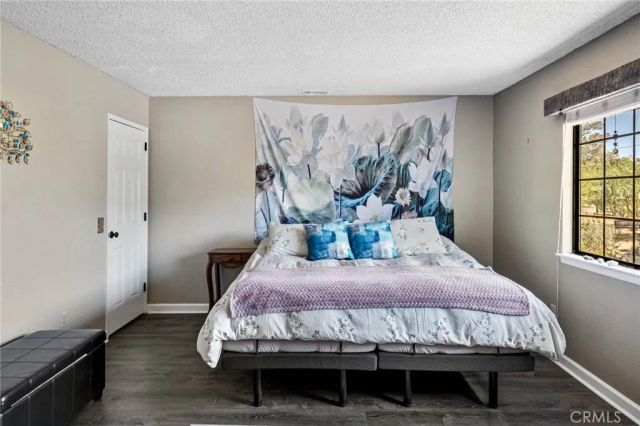 984 Pinon Road, Pinon Hills, CA 92372