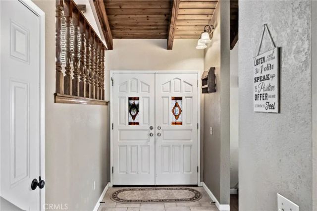 984 Pinon Road, Pinon Hills, CA 92372