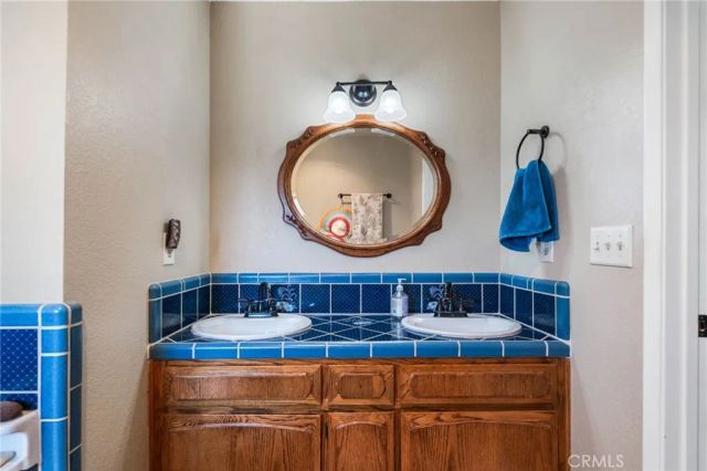 984 Pinon Road, Pinon Hills, CA 92372