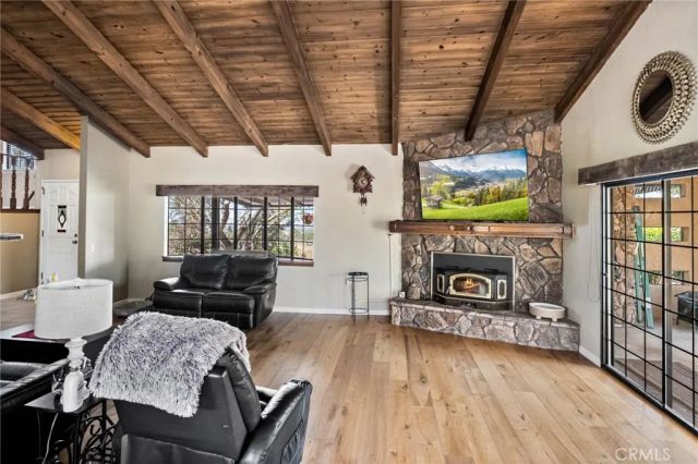 984 Pinon Road, Pinon Hills, CA 92372