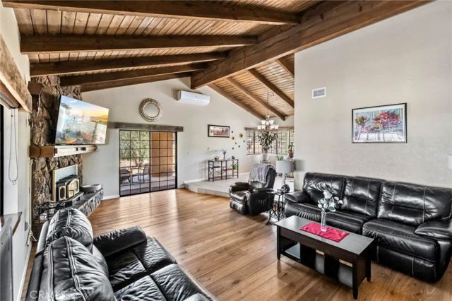 984 Pinon Road, Pinon Hills, CA 92372