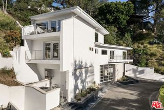 3111 Belden Drive, Los Angeles, CA 90068