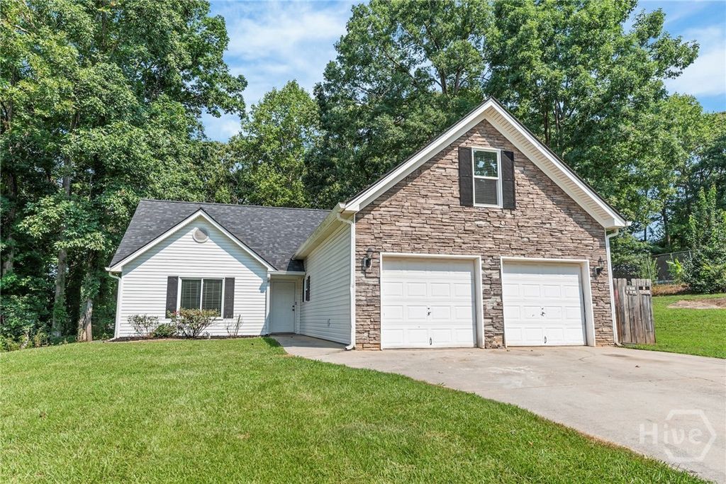 185 Jimmy Reynolds Drive, Jefferson, GA 30549