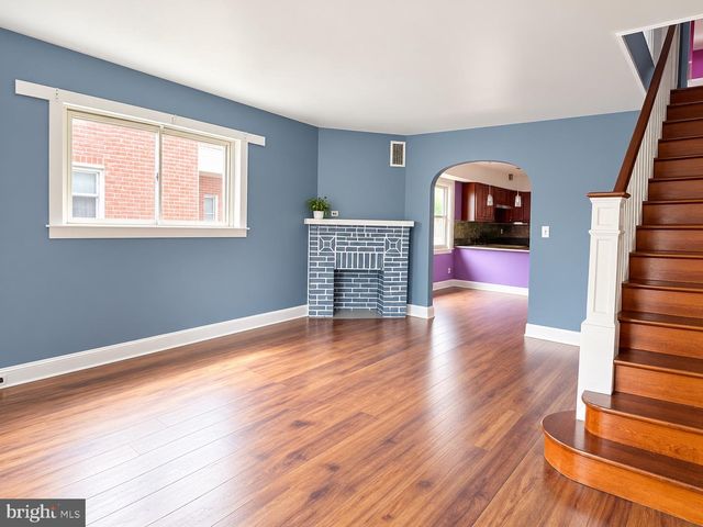 7476 OXFORD AVE, Philadelphia, PA 19111