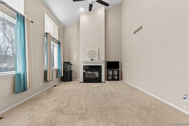25833 Cove Creek Drive, Taylor, MI 48180