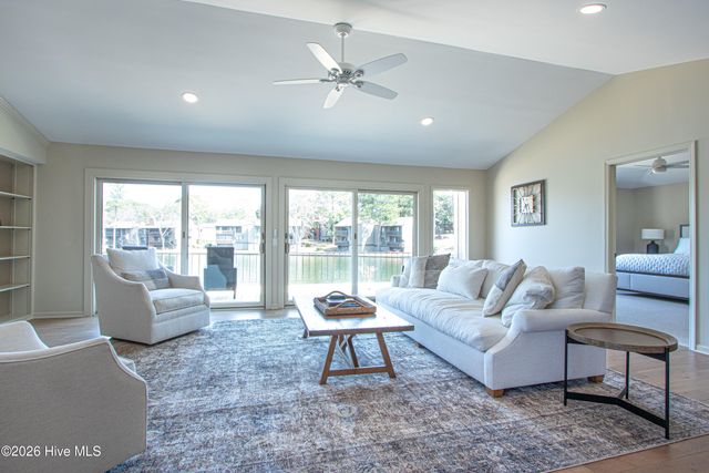 80 Lake Point Drive, Pinehurst, NC 28374