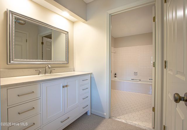 80 Lake Point Drive, Pinehurst, NC 28374