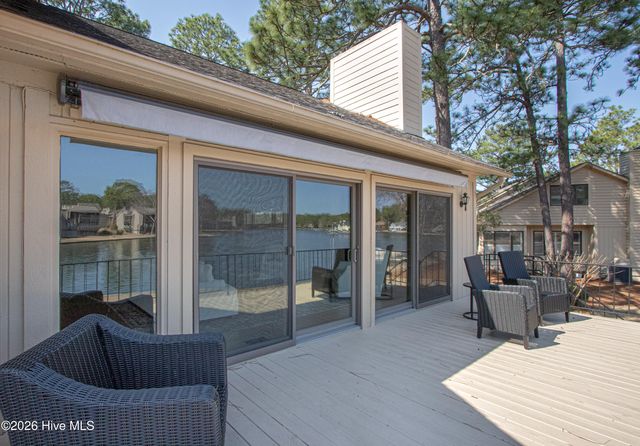 80 Lake Point Drive, Pinehurst, NC 28374