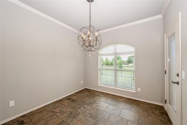 10337 Hawthorn Drive, Oklahoma City, OK 73120