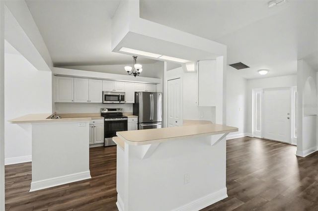 1303 SE 19TH STREET, Cape Coral, FL 33990